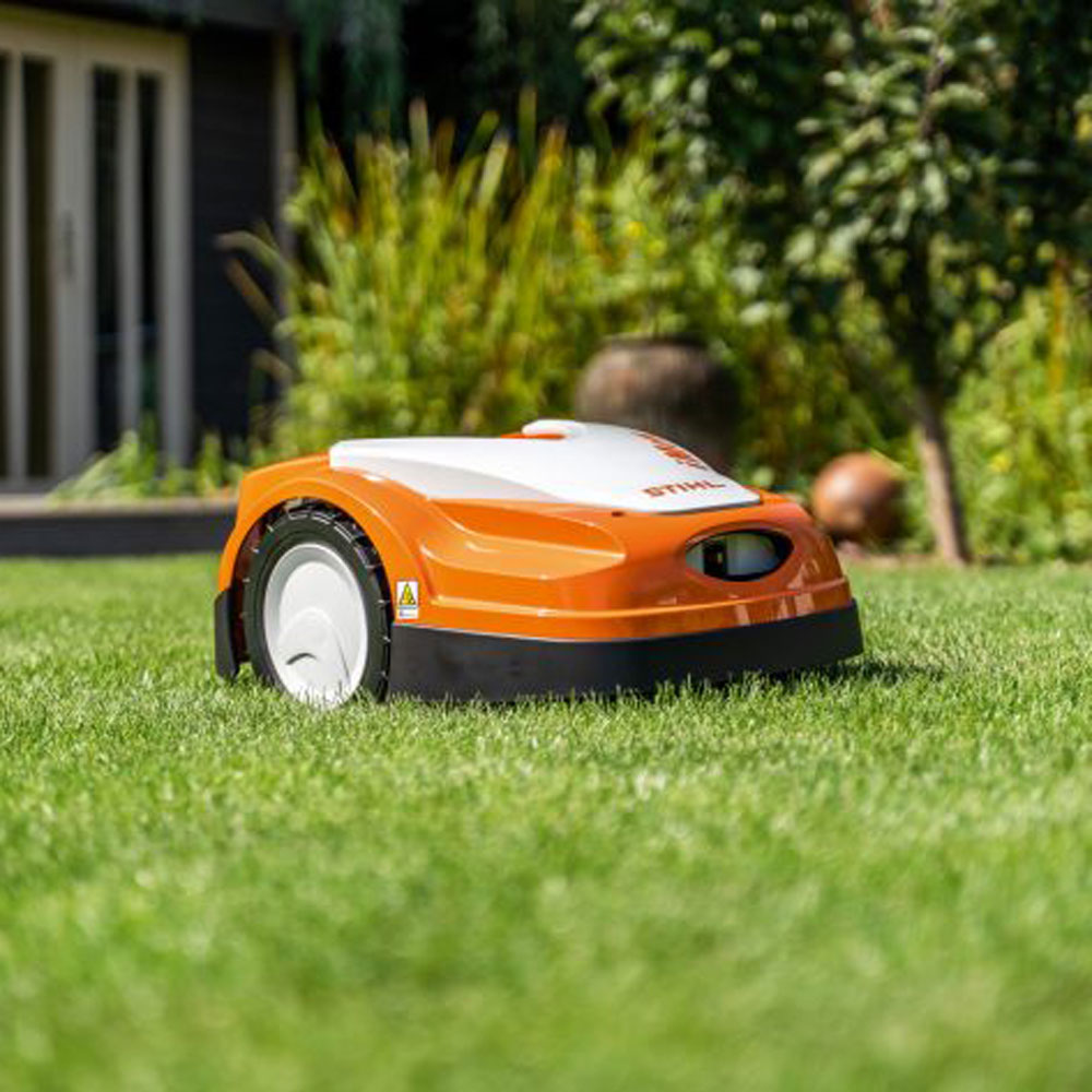 Produktabbildung: STIHL - RMI 422 P (bis 1.500 m²)